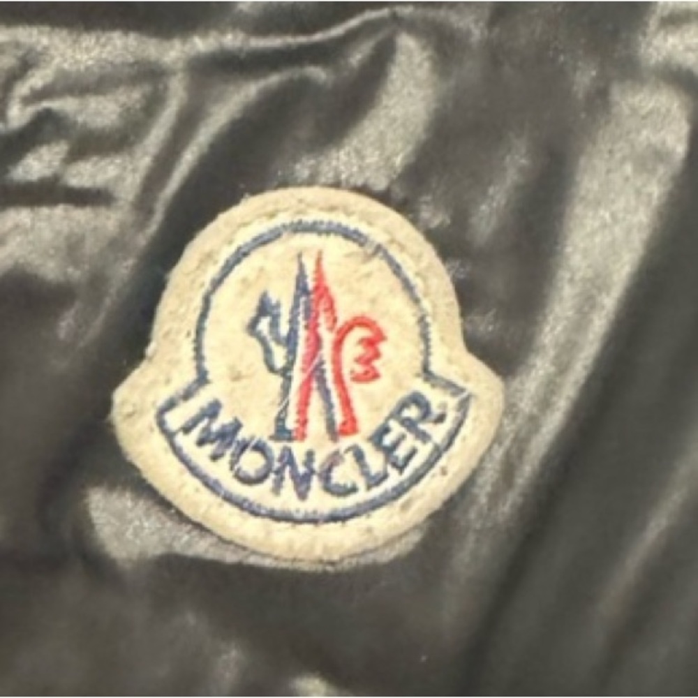 - Moncler Men’s Winter Jacket. - Picture 8 of 11